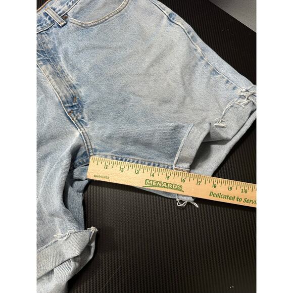 Vintage Levi’s Jean Shorts Relaxed Straight - Cutoff Jorts Fits 34 Waist - Picture 6 of 13